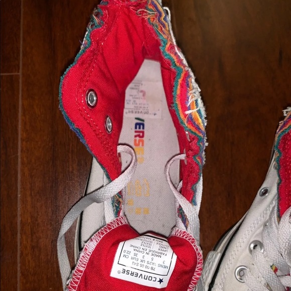 Converse - Picture 2 of 8